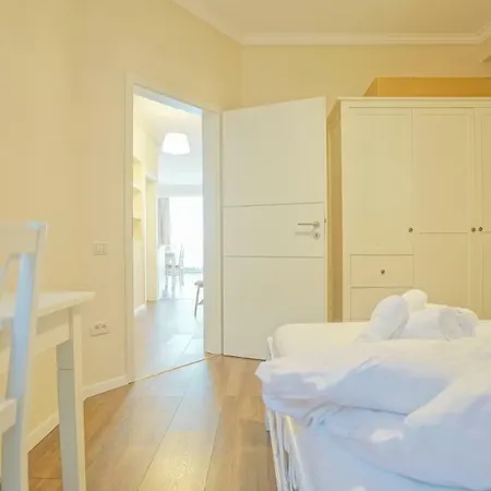Cn2i Luxury Accommodation/maior Cranta Apartment Brasov